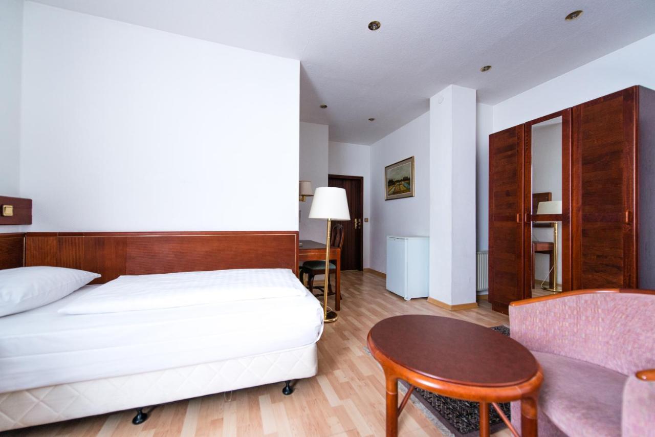Loewen Hotel Offenbach am Main Kültér fotó
